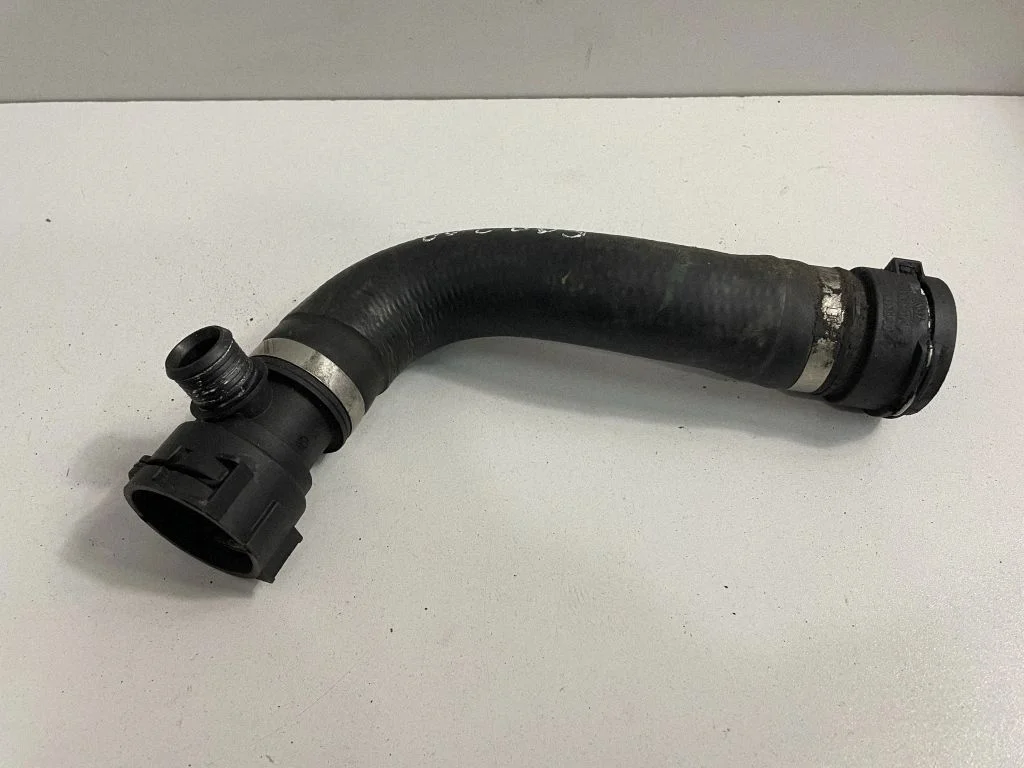 Mootori jahutusvedeliku toru / voolik – BMW X6 E71 (2008-2014)