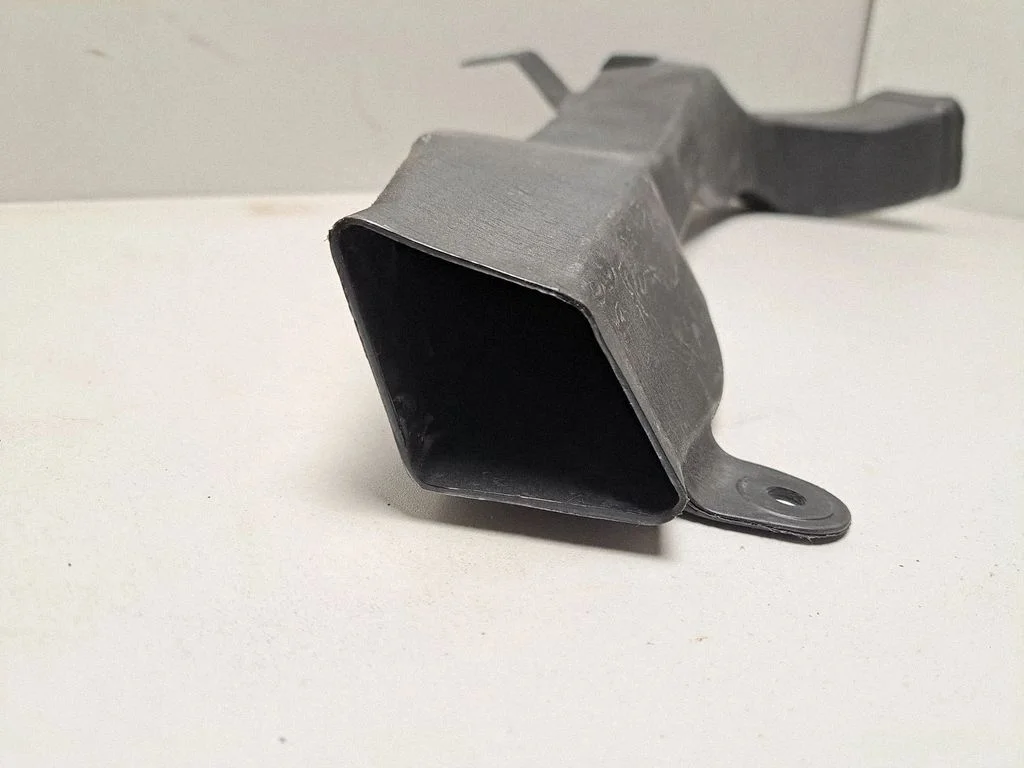 Cabin air duct channel 7466094 – BMW X7 G07 (2018-)