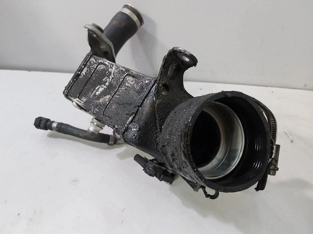Jahutusvedeliku radiaator – BMW 5-seeria F10 F11 (2009-2016)