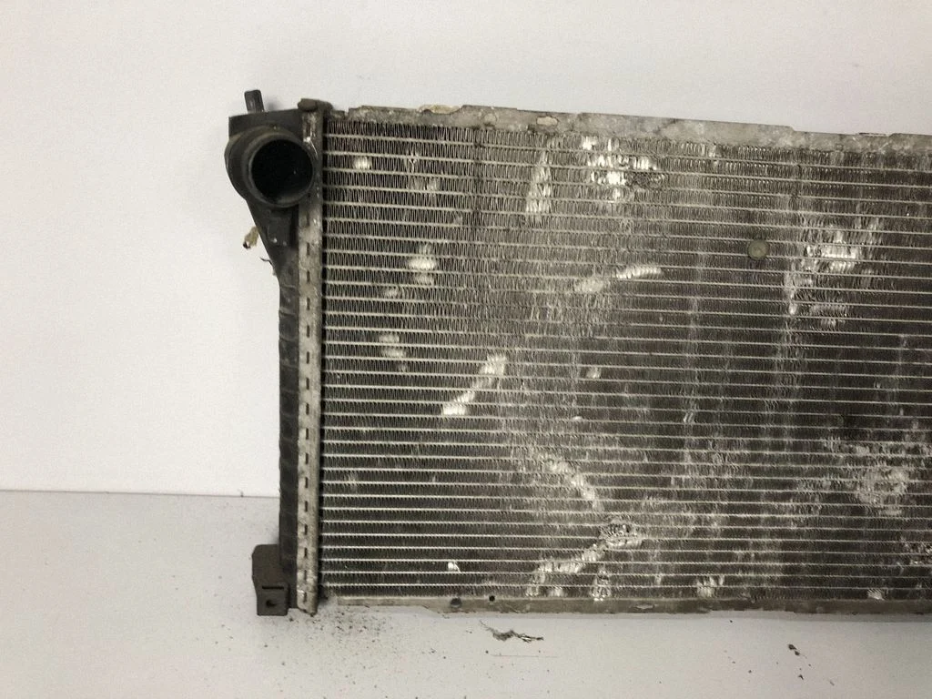 Coolant radiator – BMW 7 Series E38 (1993-2001)