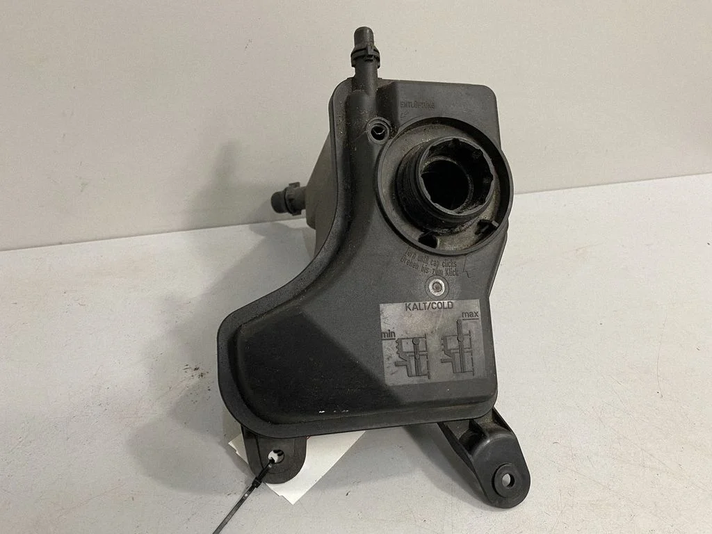 Coolant expansion tank/reservoir – BMW 3 Series E92 E93 (2005-2014)