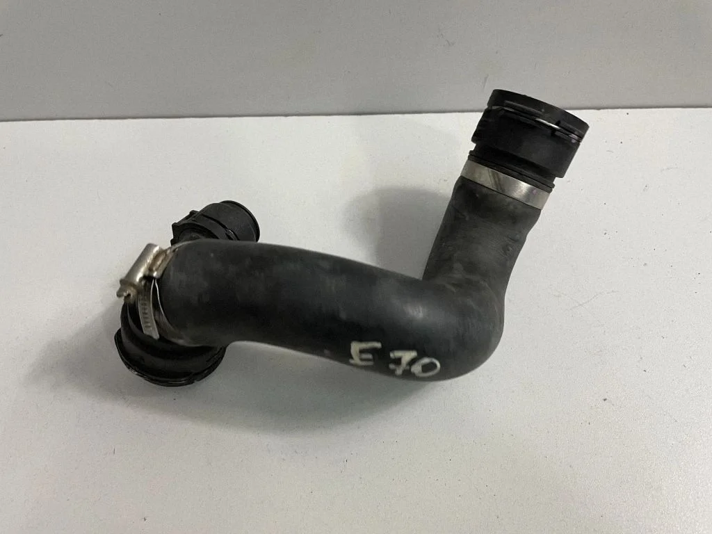 Vahejahuti voolik (-ud)/ toru (-d) – BMW X5 E70 (2006-2013)
