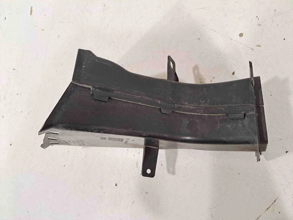 Radiaatori õhusuunaja(d) 8737026 – BMW iX3 (2020-2025)