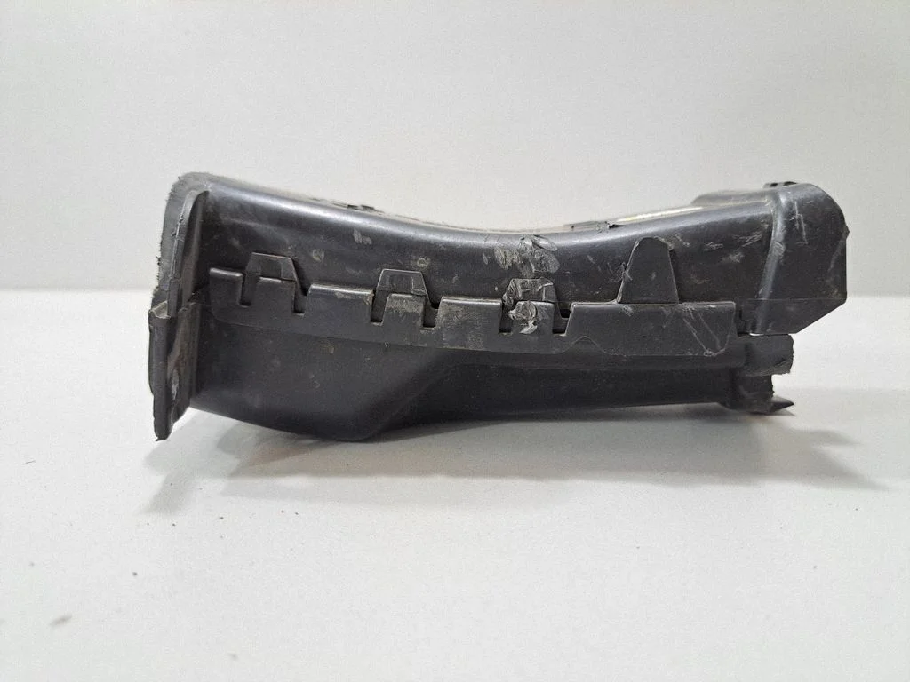 Intercooler air guide/duct channel – BMW 3 Series G20 G21 (2019-)
