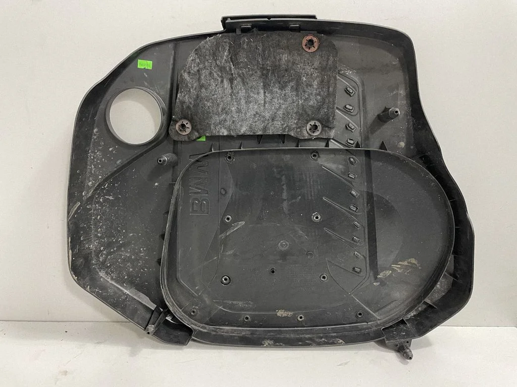 Engine cover (trim) – BMW X5 E70 (2006-2013)