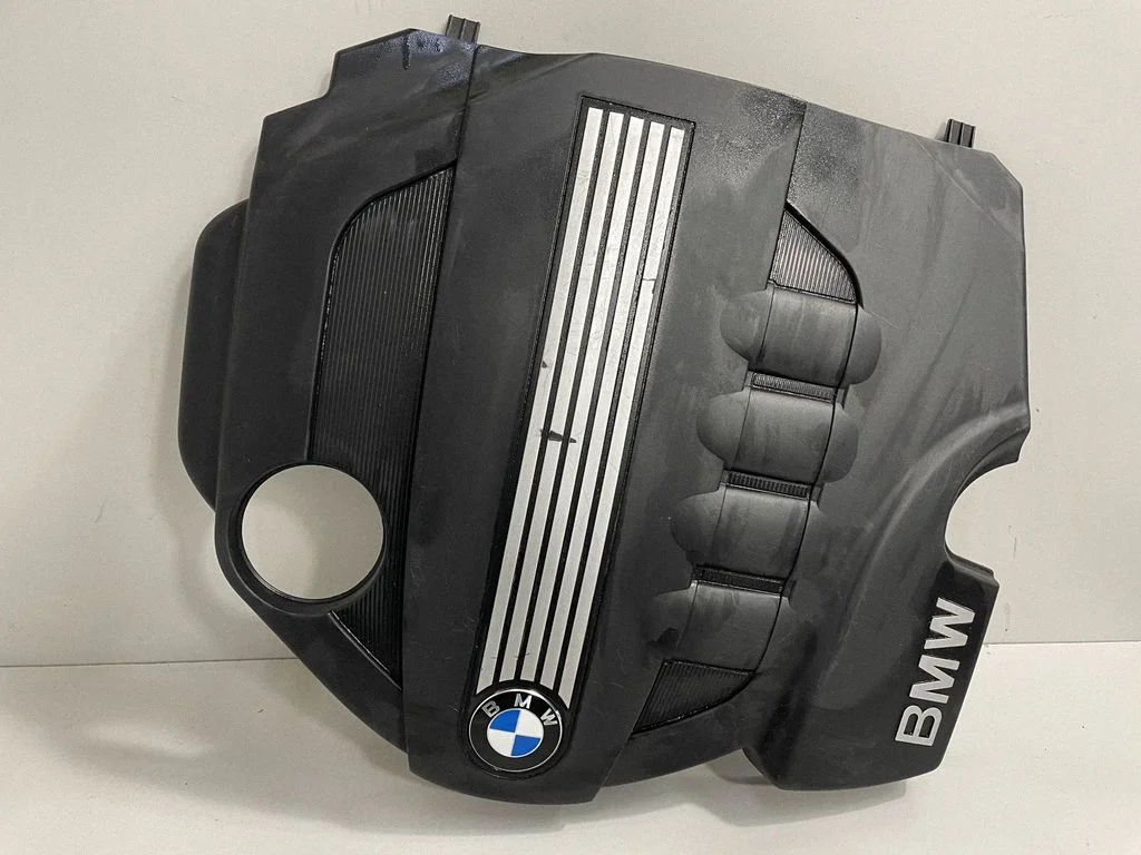 Engine cover (trim) – BMW 5 Series E60 E61 (2004-2010)