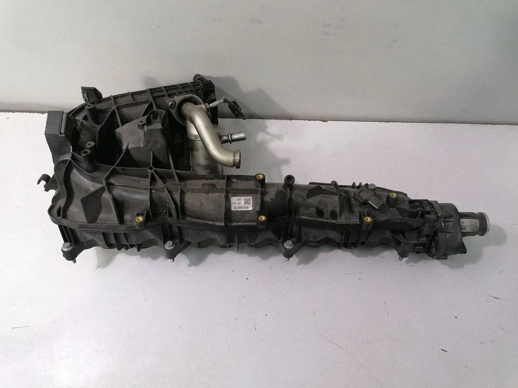 Intake manifold – BMW 5 Series F10 F11 (2009-2016)