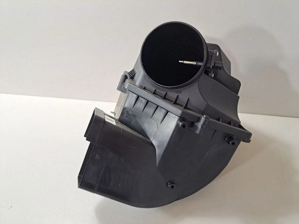 Air filter box 5A1F9B6 – BMW X7 G07 (2018-)
