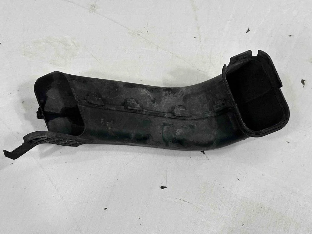 Air intake duct part 7604340