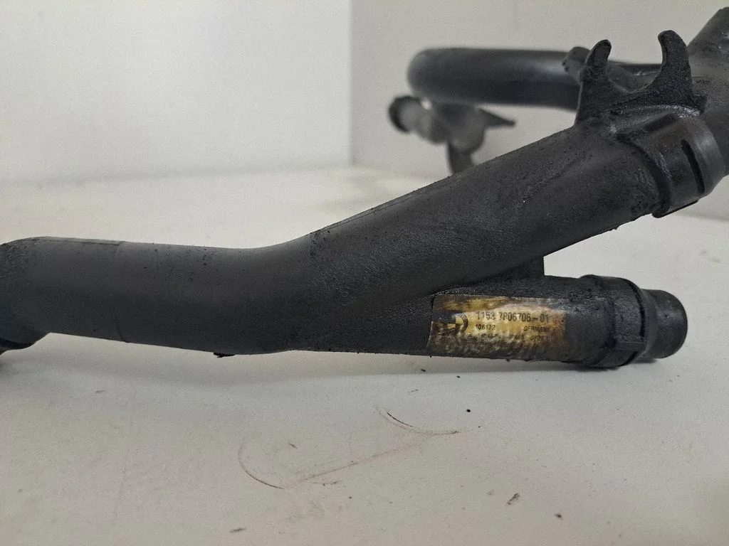 Air intake hose/pipe – BMW X5 E70 (2006-2013)