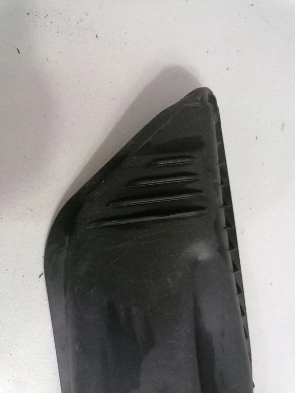 Õhu sisselaske voolik (-ud)/ toru (-d) – BMW 7-seeria E65 E66 (2001-2008)