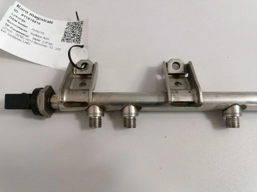 Fuel main line pipe – BMW 5 Series F10 F11 (2009-2016)