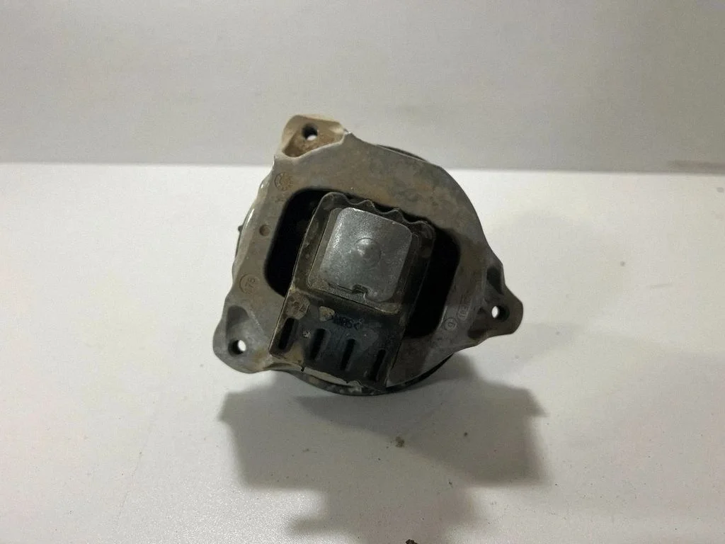 Engine mount bracket – BMW X5M G05 F95 (2019-)