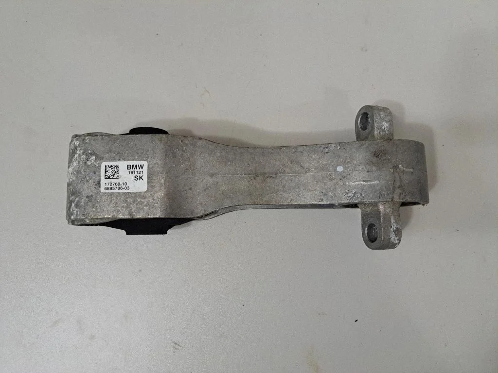 Dzinēja spilvens – BMW X2 F39 (2018-2023)