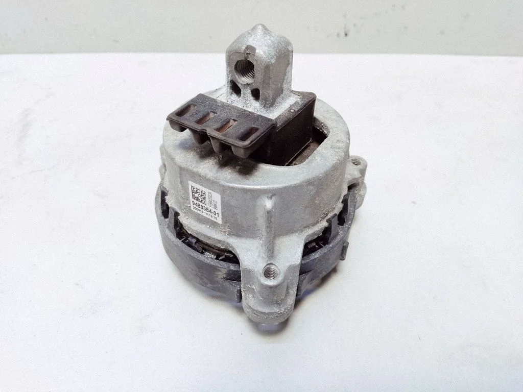 Engine mount bracket – BMW 5 Series G30 G31 G38 (2016-)
