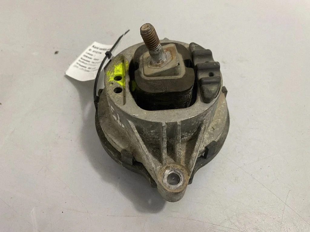 Engine mount bracket – BMW X3 F25 (2010-2017)