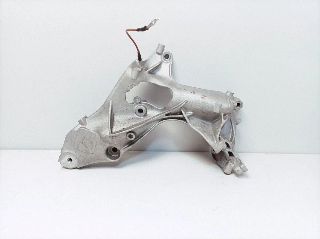 Engine mounting bracket 9485634 – BMW iX1 (2022-)