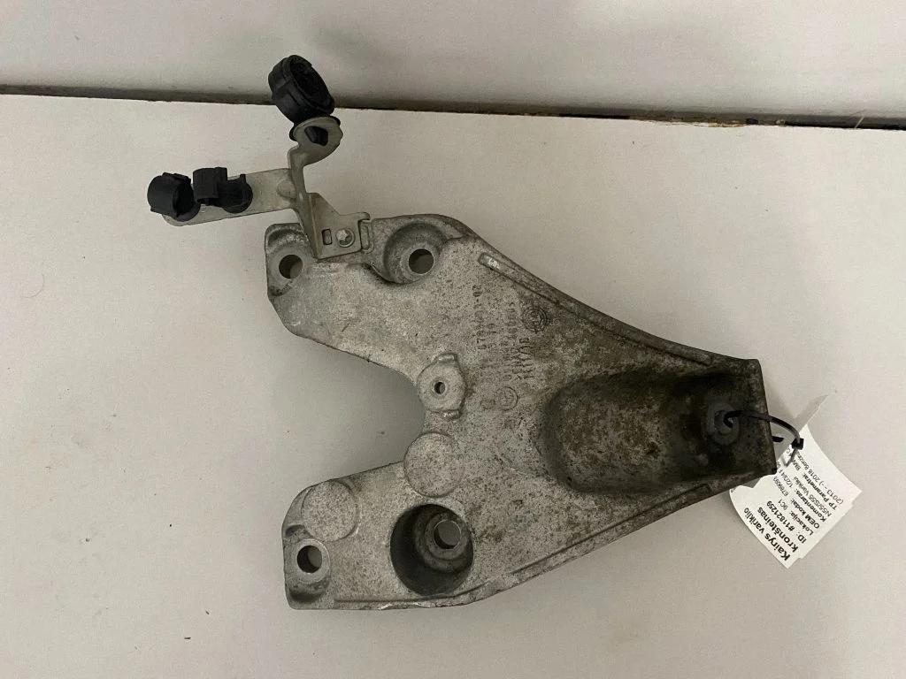 Dzinēja stiprinājuma kronšteins – BMW Series 4 M4 F82 F83 (2014-2020)