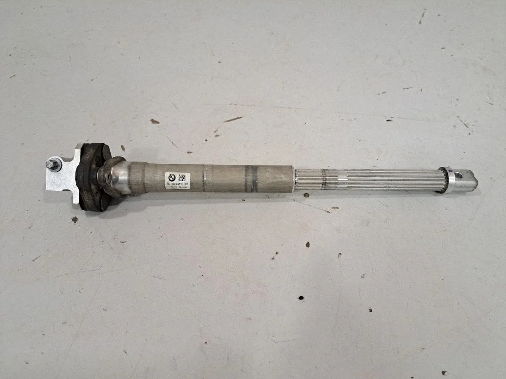 Roolisamba ristliigend – BMW 7-seeria G11 G12 (2015-2022)