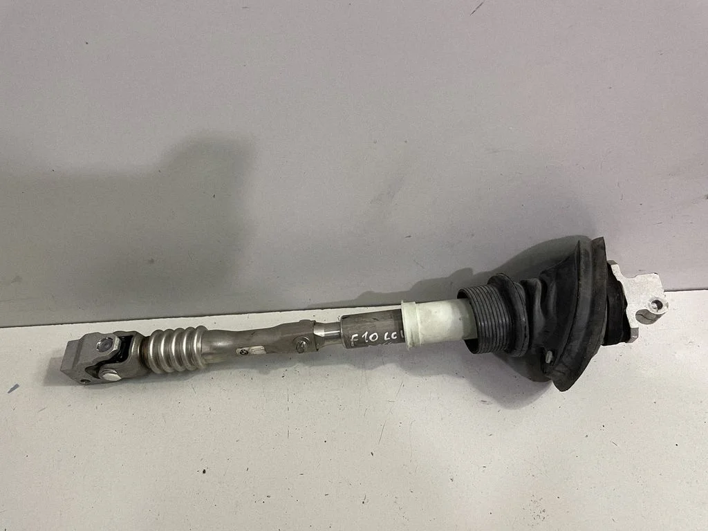 Przegub wałka kierownicy – BMW Seria 5 F10 F11 (2009-2016)