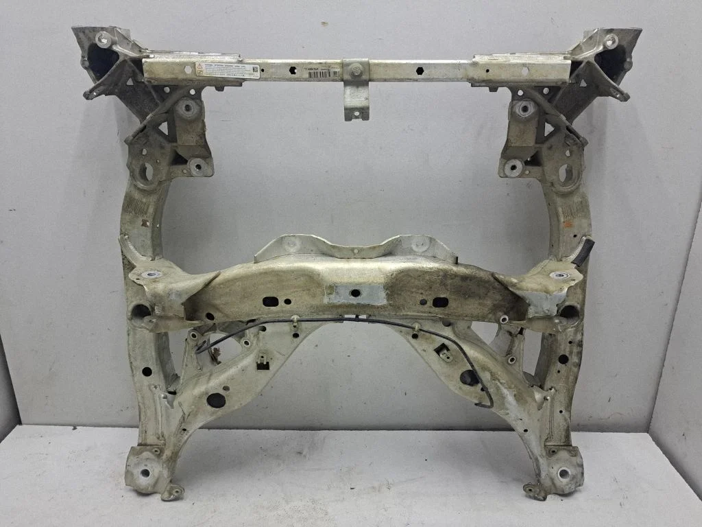 Belka przednia (sanki) – BMW Seria 6 F12 F13 (2010-2018)