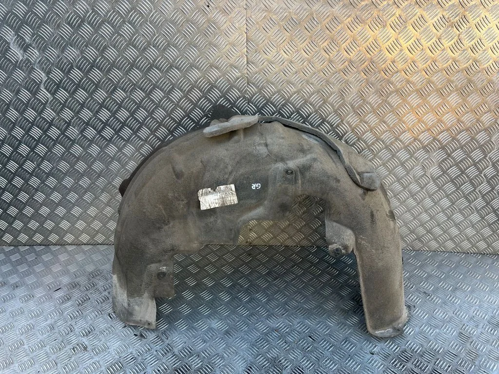 Rear arch fender liner splash guards A2536900630