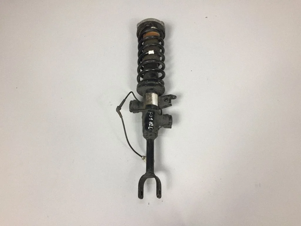 Amortyzator przedni – BMW Seria 7 F01 F02 F03 F04 (2008-2016)
