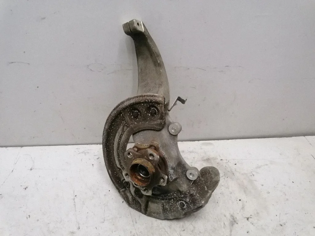 Piasta przednia – BMW Seria 5 G30 G31 G38 (2016-)