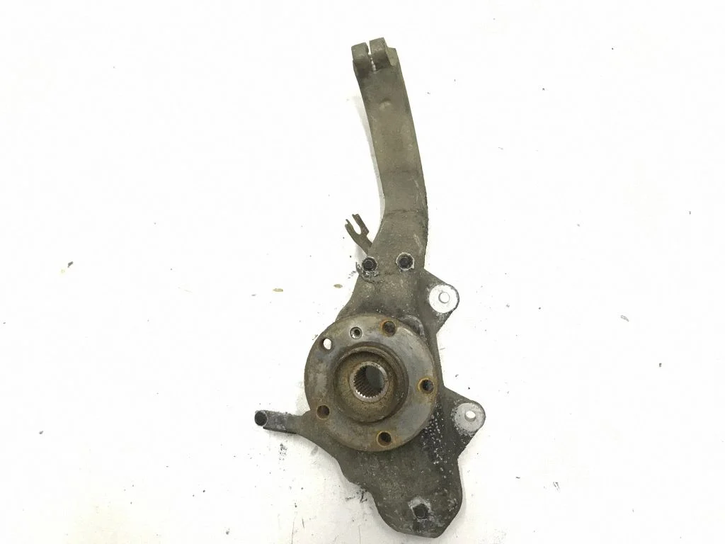 Front wheel hub – BMW X5 E70 (2006-2013)