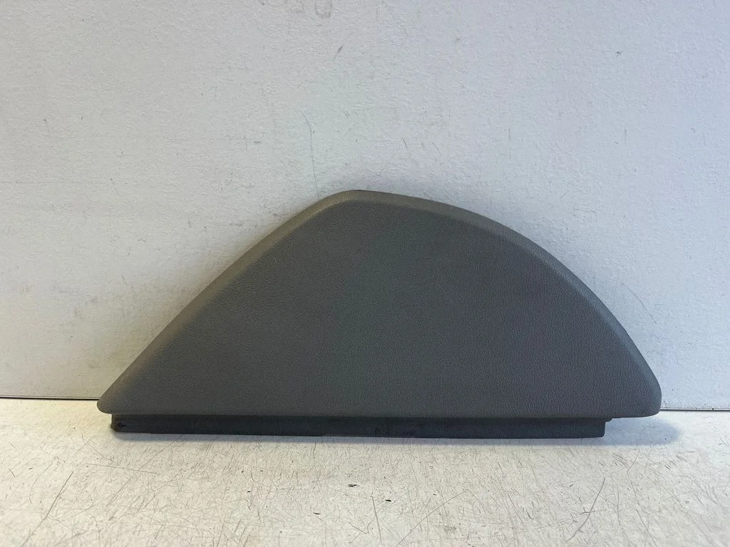 Dashboard side end trim – Volkswagen Transporter - Caravelle T5 (2003-2015)