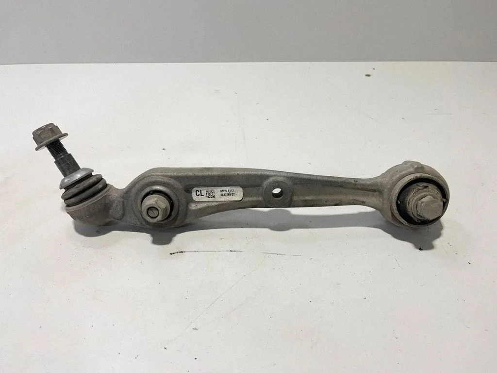 Front lower control arm/wishbone – BMW XM (2022-)