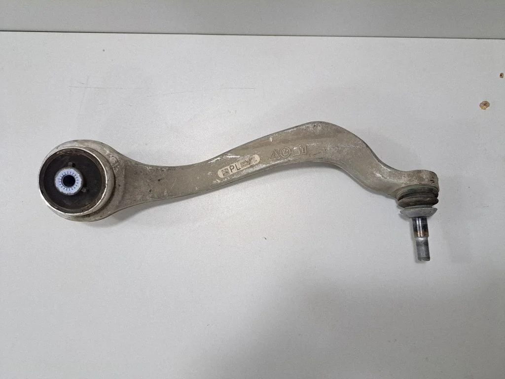 Priekšējā apakšējā svira/svārsts – BMW 3. sērija G20 G21 (2019-)