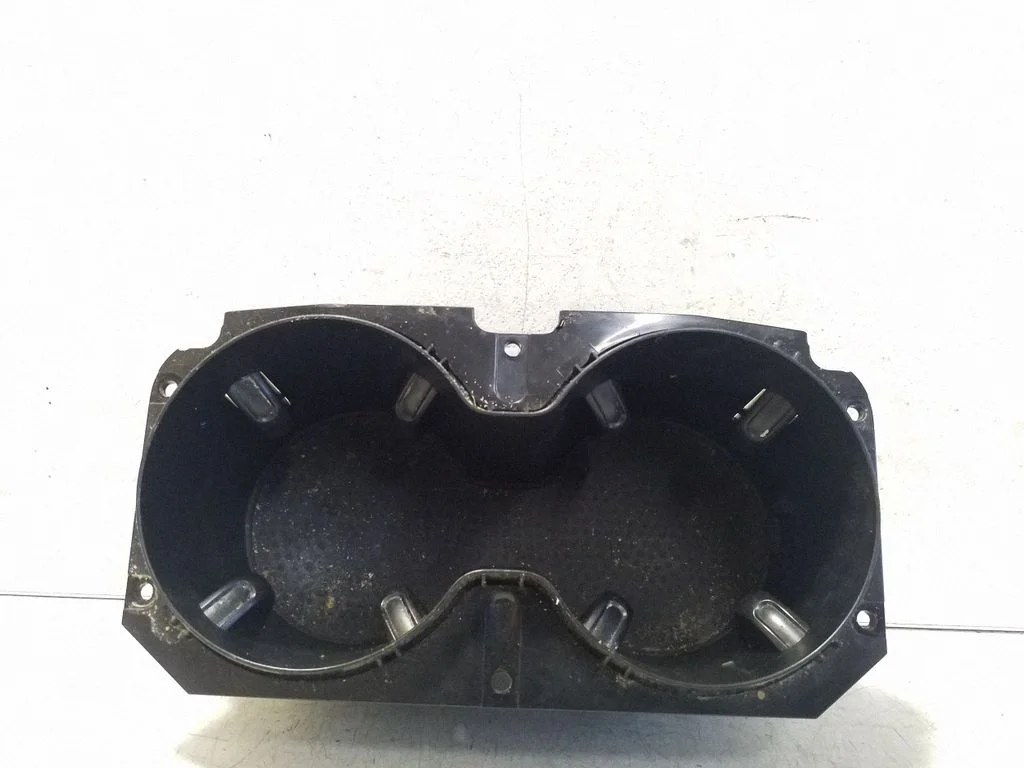 Cup holder – Volkswagen Touareg II (2010-2018)