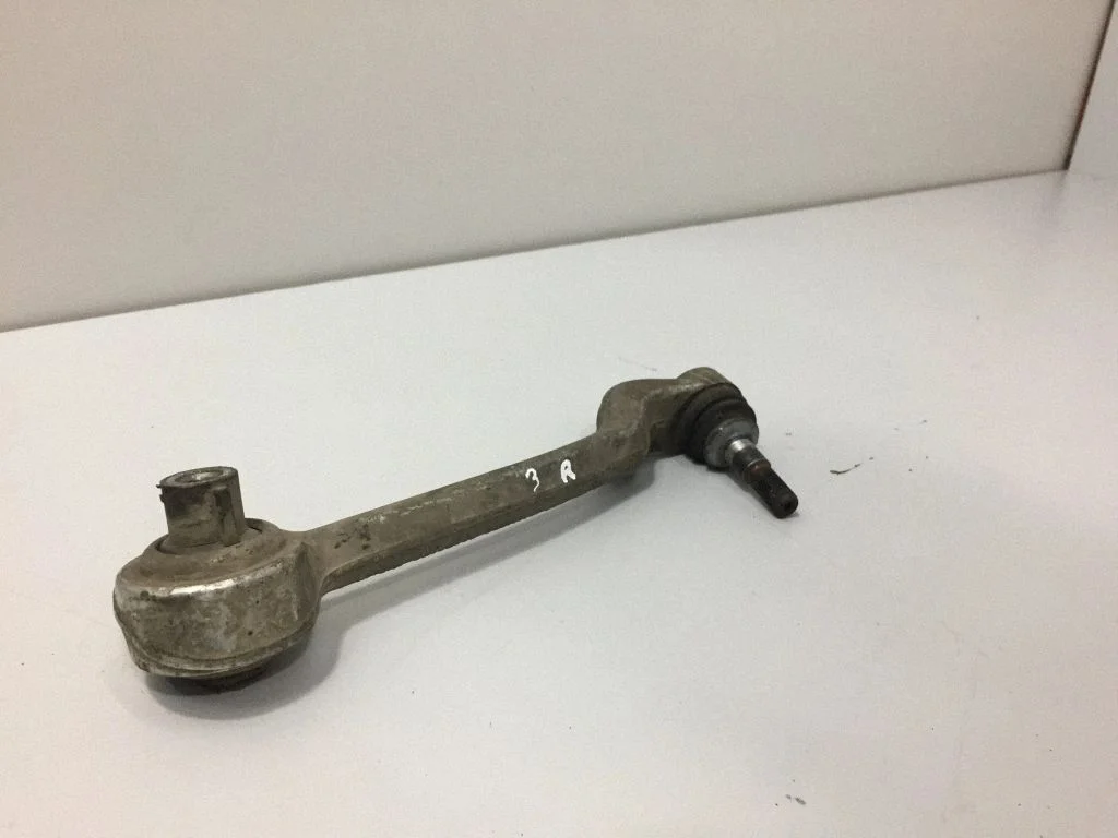 Front lower control arm/wishbone – BMW 3 Series E90 E91 (2005-2012)