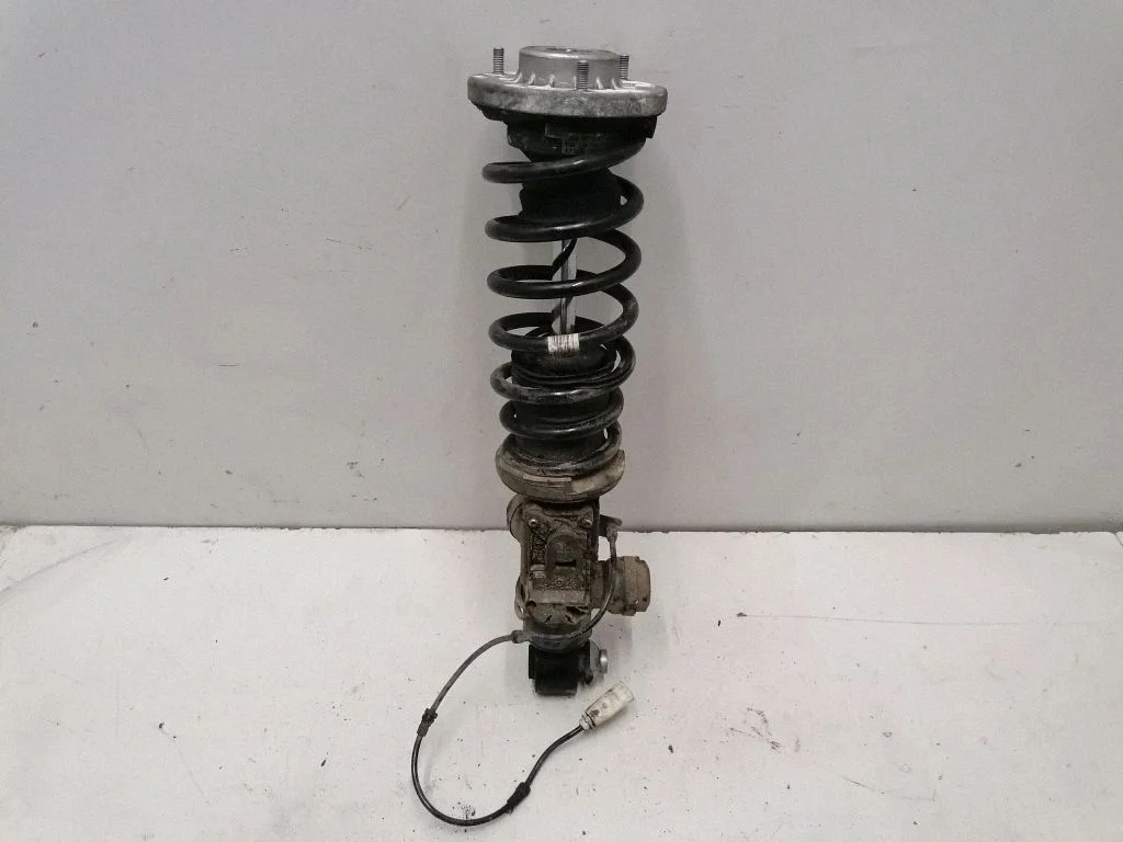 Aizmugurējais amortizators 6798407 – BMW 6. sērija F12 F13 (2010-2018)