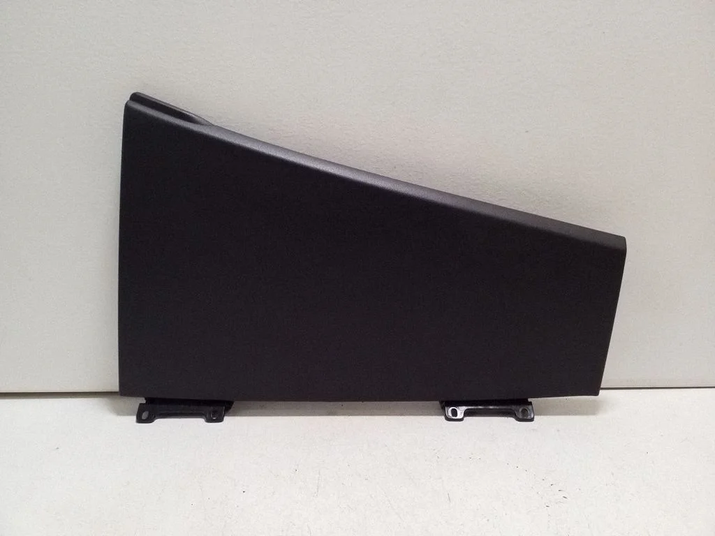 Glove box lid/cover – left