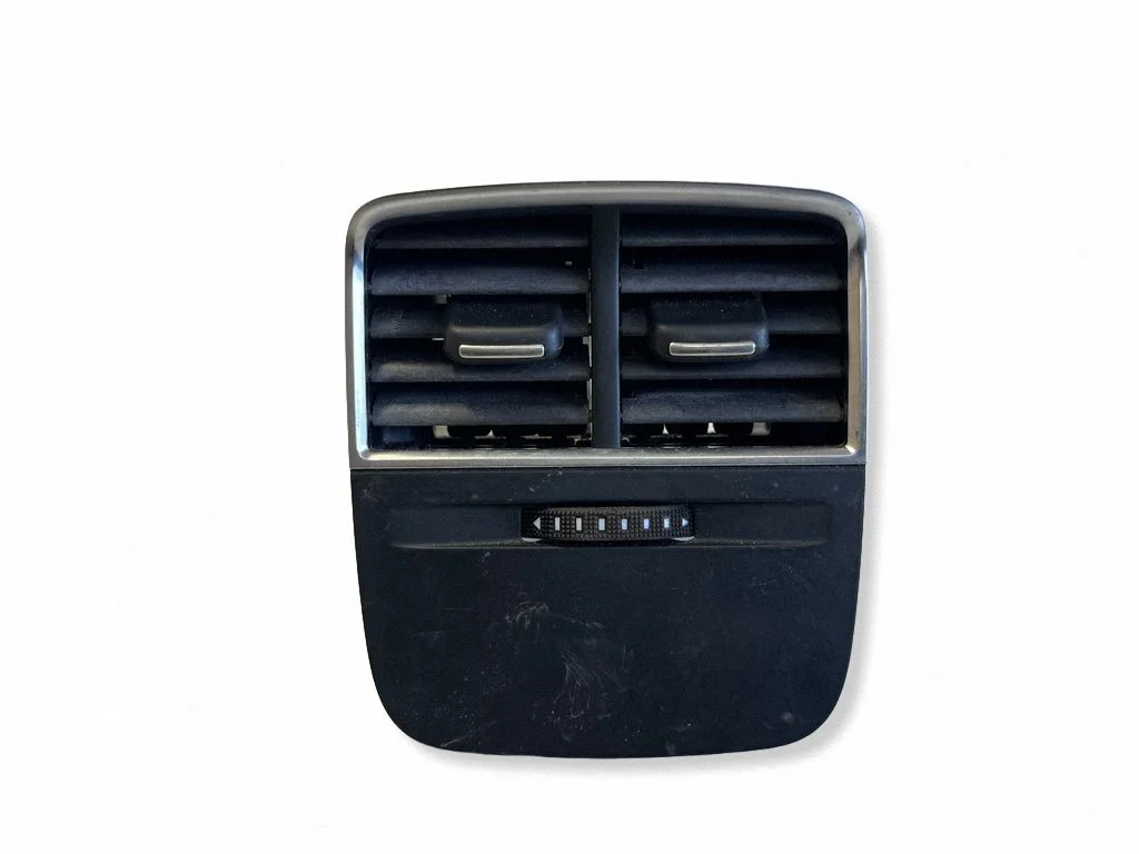 Rear air vent grill – Audi A3 S3 8V (2013-2019)