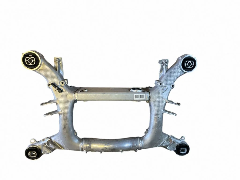 Tagumine abiraam – BMW Series 8 M8 F91 F92 G14 G15 (2019-)