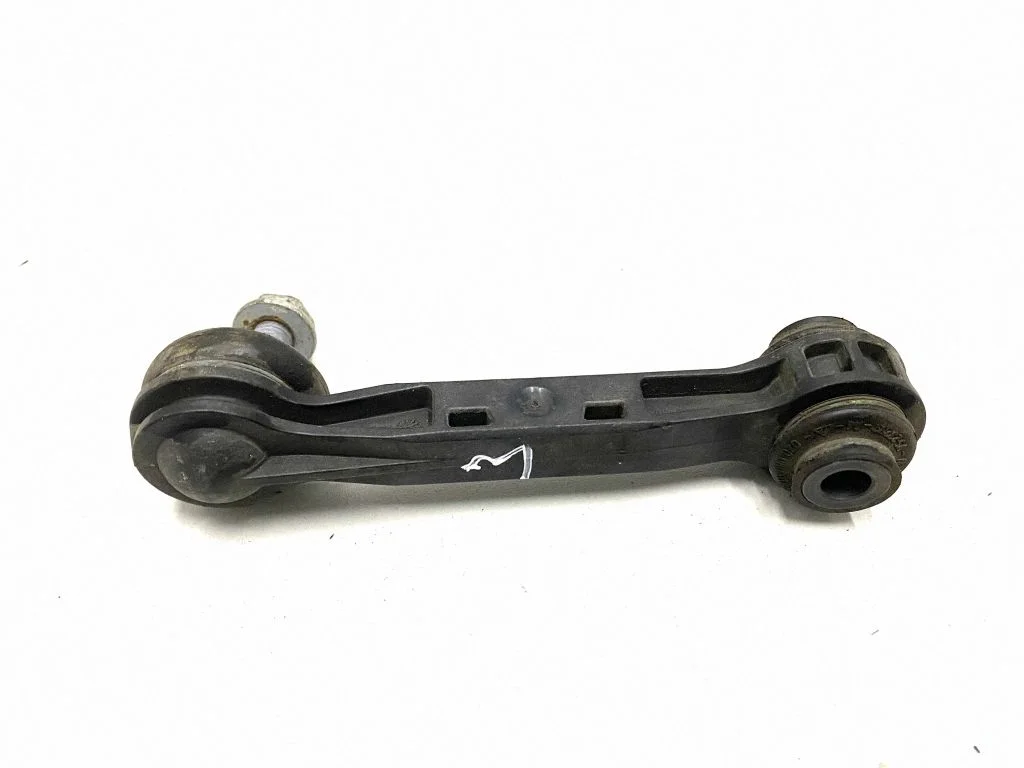 Rear anti-roll bar/stabilizer link – BMW Series 4 M4 F82 F83 (2014-2020)