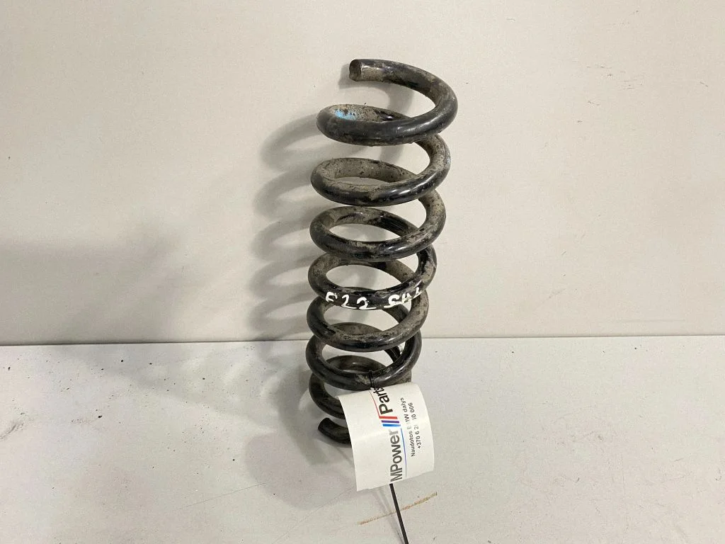 Tagumine keerdvedru 1234567 – BMW 2-seeria F22 F23 (2013-2017)
