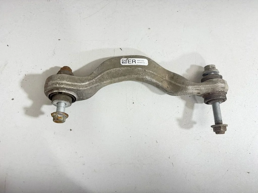 Rear upper control arm/wishbone 8834820