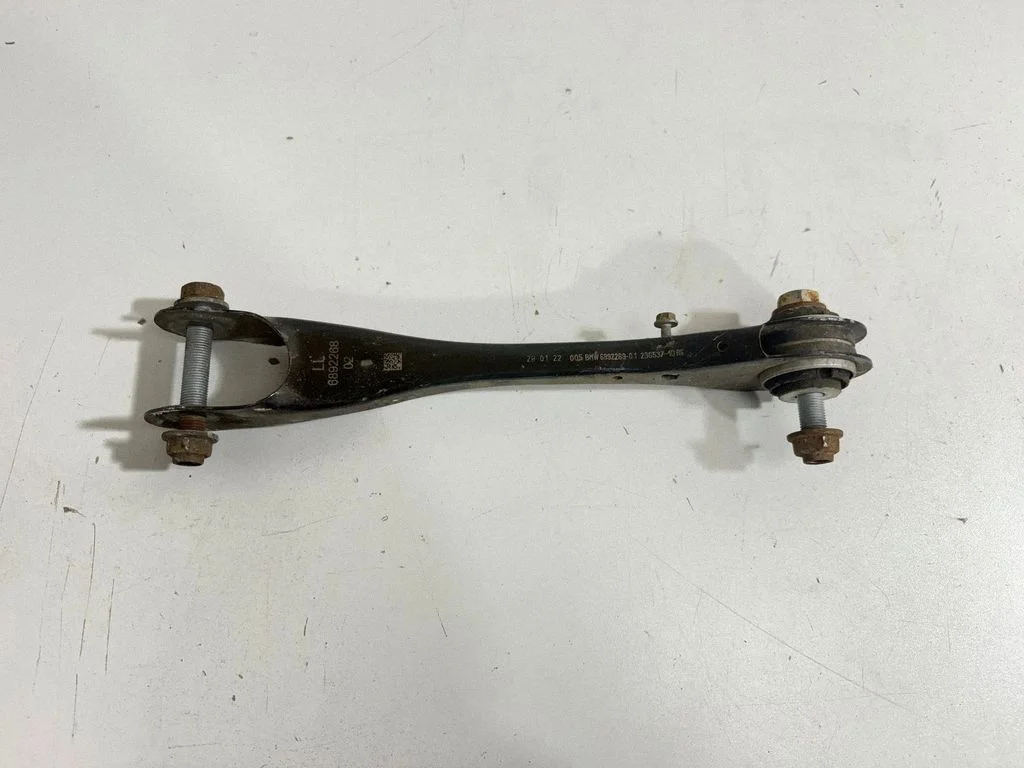 Rear upper control arm/wishbone 6892268