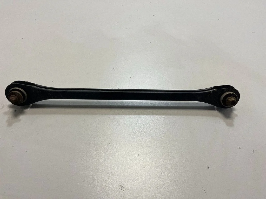 Rear upper control arm/wishbone 6851569