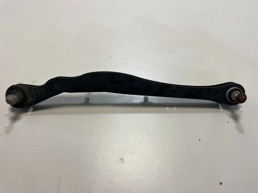 Rear upper control arm/wishbone 6851563