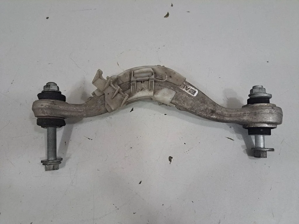 Rear upper control arm/wishbone – BMW 7 Series G11 G12 (2015-2022)