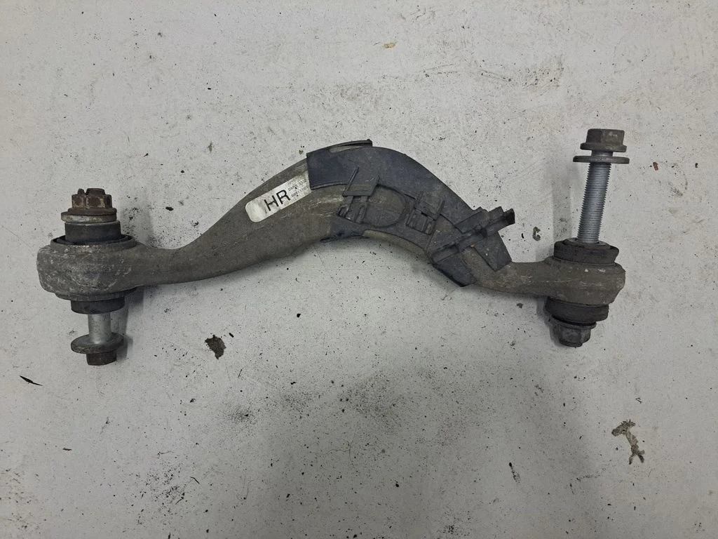 Rear upper control arm/wishbone – BMW 7 Series G11 G12 (2015-2022)