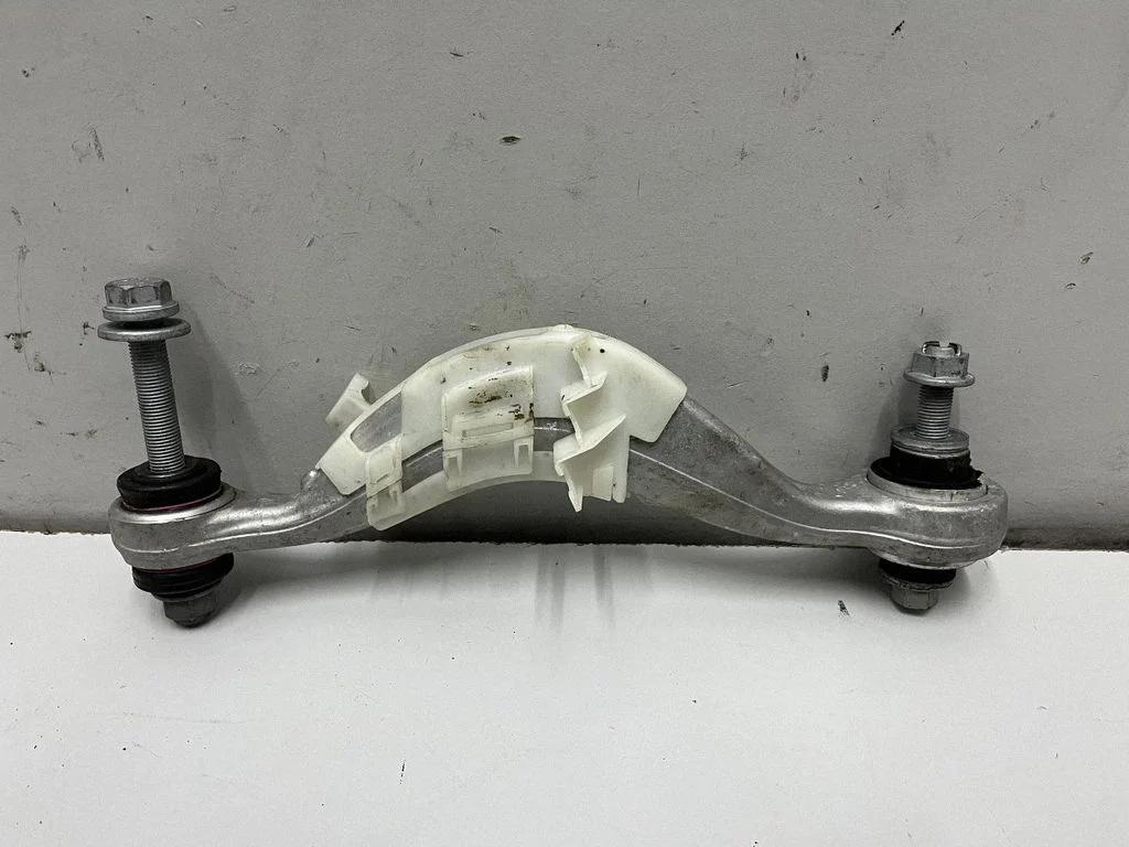 Rear upper control arm/wishbone – BMW 5 Series G30 G31 G38 (2016-)
