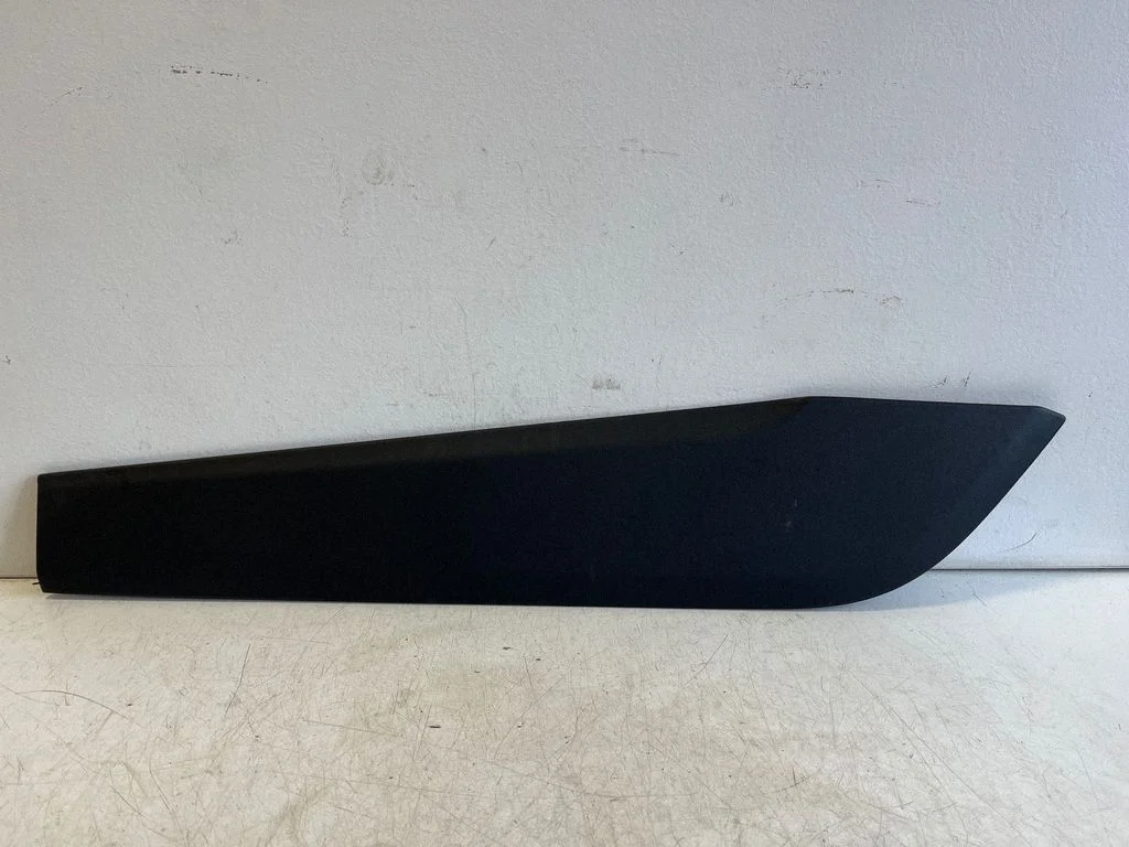 Centre console side trim front 9J1863046
