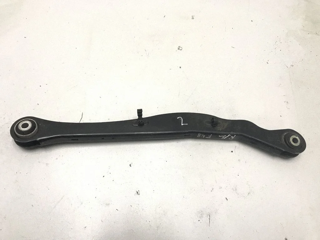 Aizmugurējā svira (dakša) 6884693 – BMW X1 E84 (2009-2015)