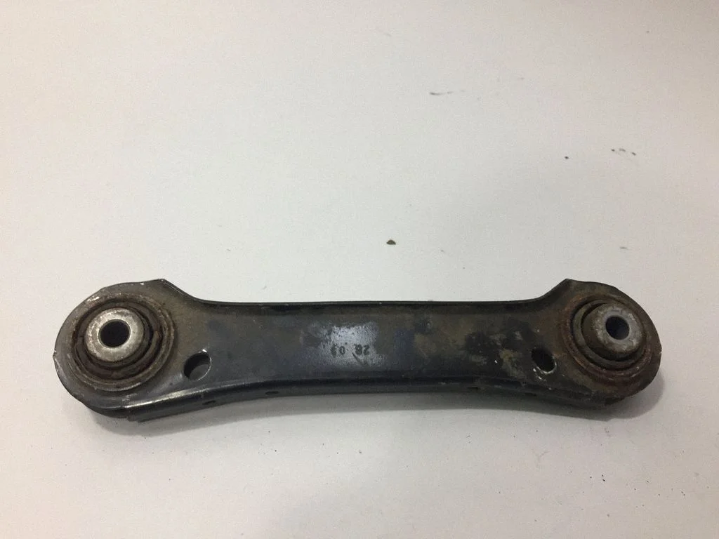 Rear upper control arm/wishbone – BMW 3 Series E90 E91 (2005-2012)